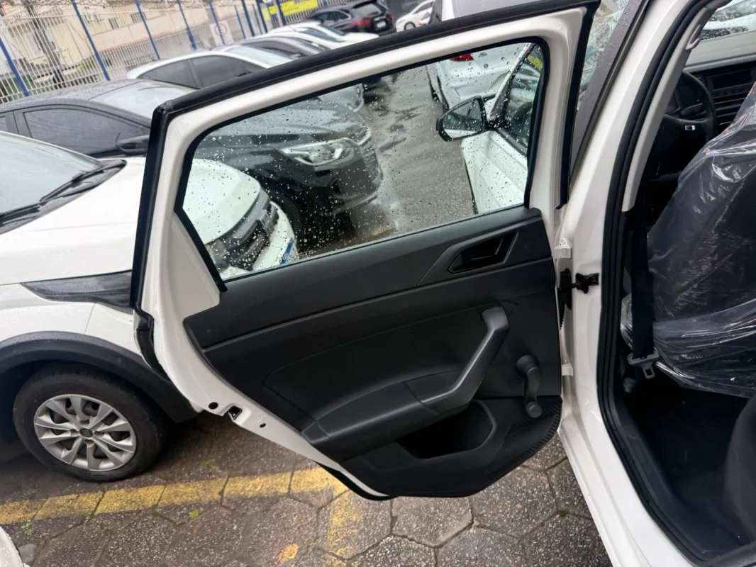 Polo Track 1.0 Flex 12V 2024 - Imagem 13