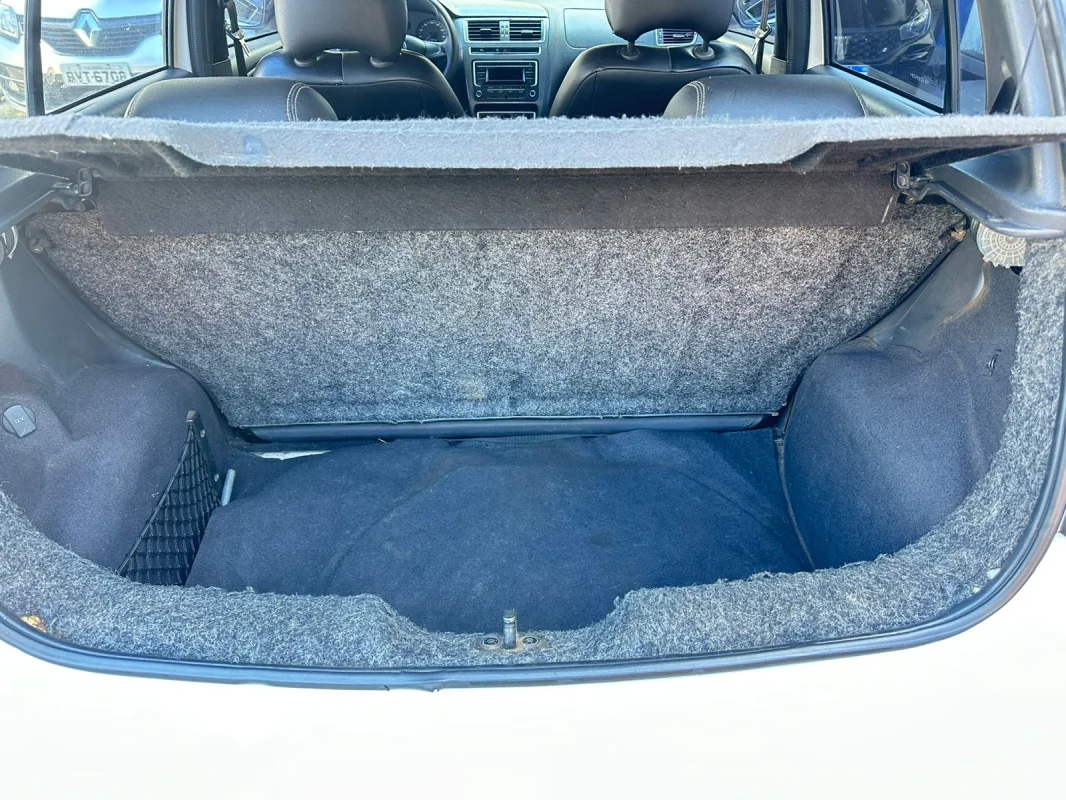 Fox TRACK 1.0 Flex 12V 5p 2016  - Imagem 11