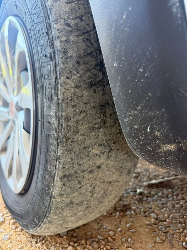 Strada Endurance 1.4 Mec. Direção Hidráulica e Ar Condicionado Flex 8V CS Plus 2023 - Imagem 12