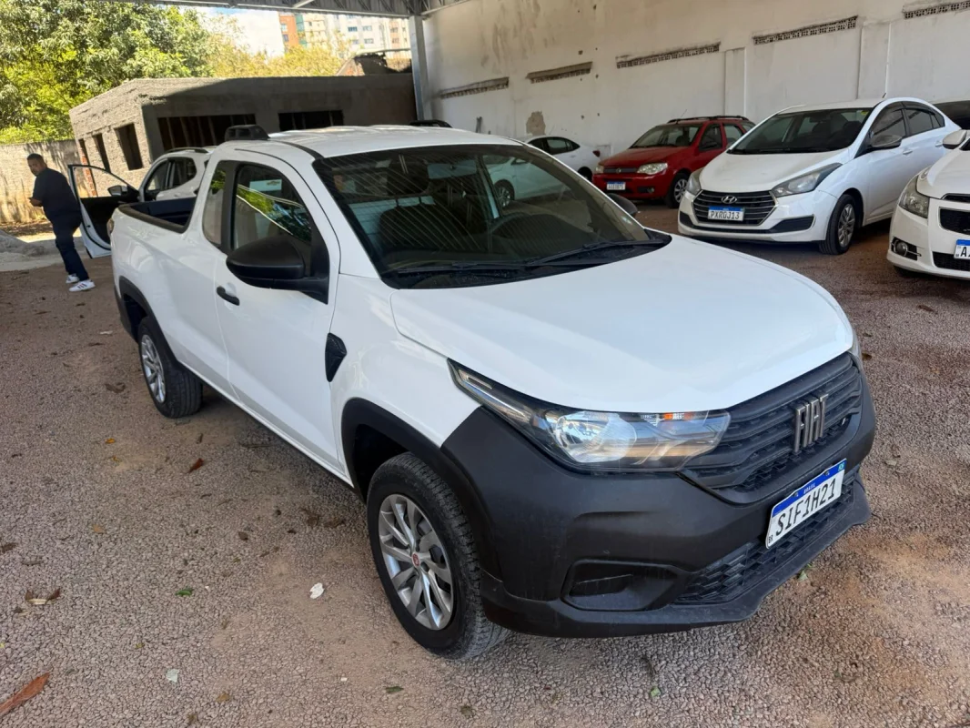 Strada Endurance 1.4 Mec. Direção Hidráulica e Ar Condicionado Flex 8V CS Plus 2023