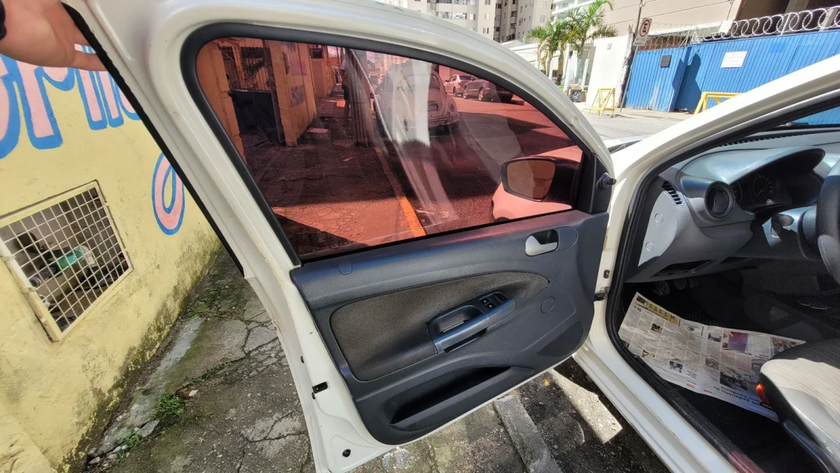 Gol G6 1.0 Completo 2014 - Imagem 12