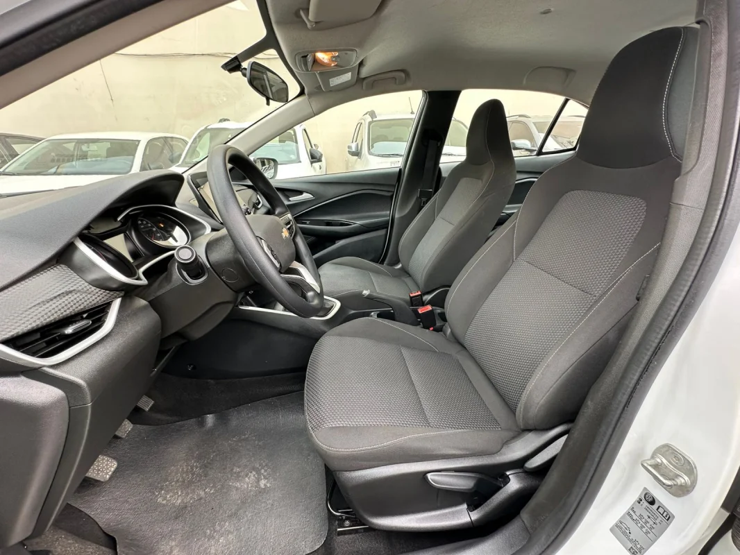 ONIX SEDAN Plus LT 1.0 12V Flex 4p Mec. 2024 - Imagem 9