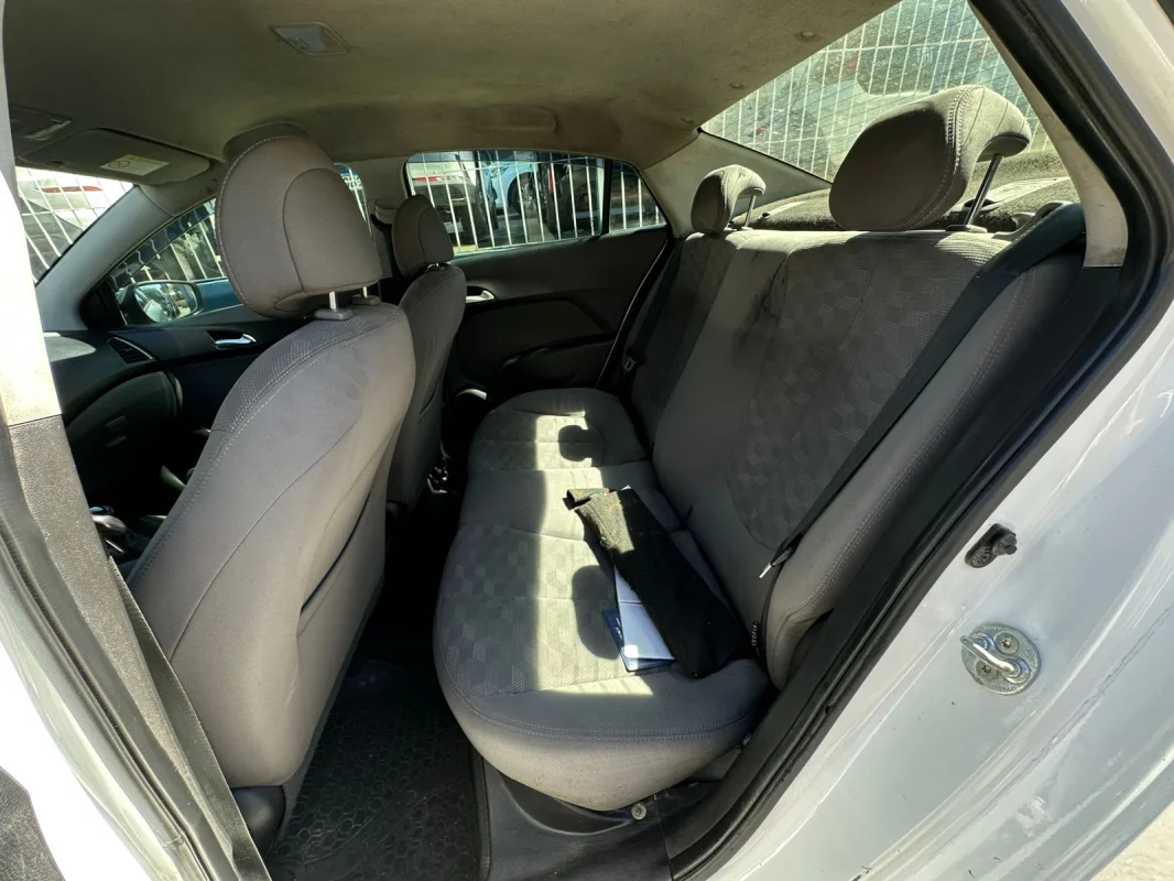 HB20S Premium 1.6 Flex 16V Automatico GNV 4p 2016 - Imagem 8