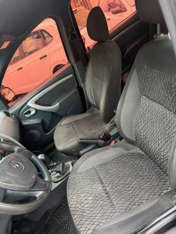 Duster Oroch Dynamique 1.6 Mec. Completo 2019 - Imagem 9