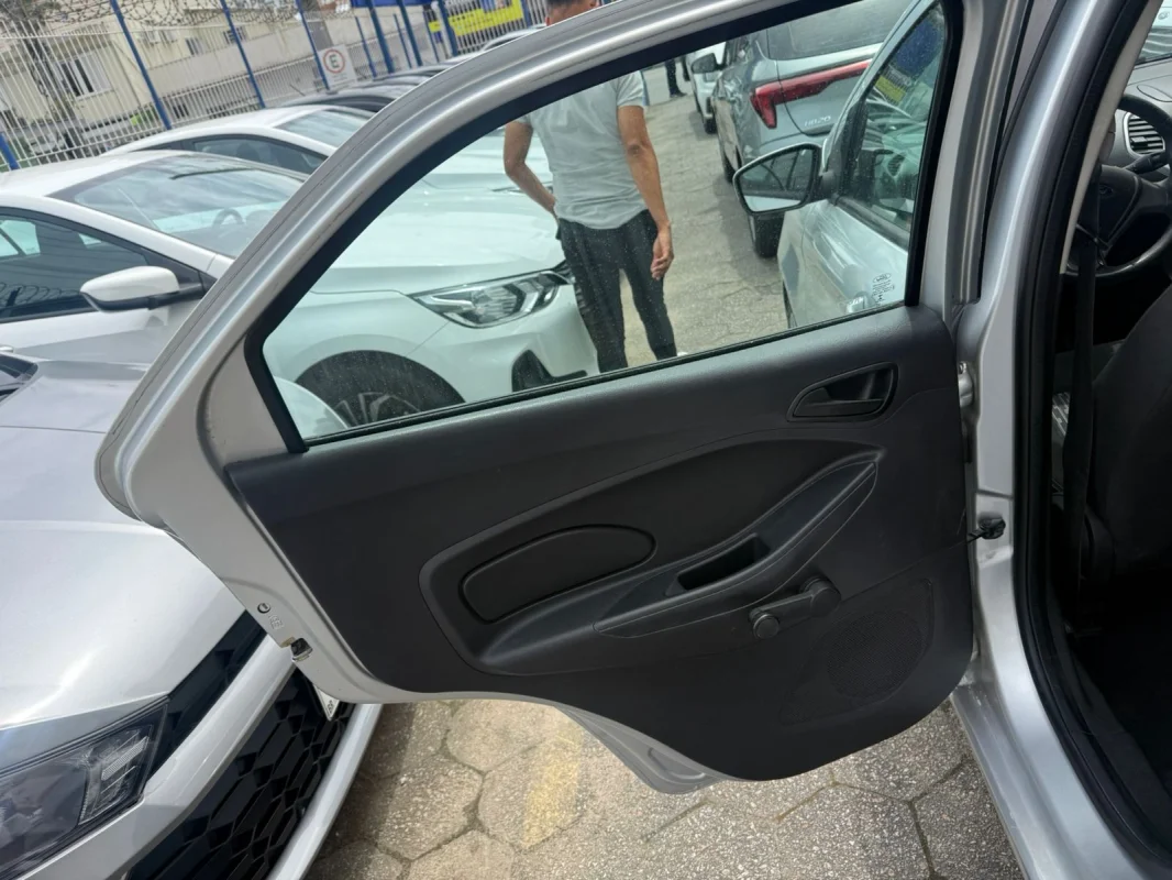 Ka Hatch SE 1.0 Mec. Completo 2019 - Imagem 14