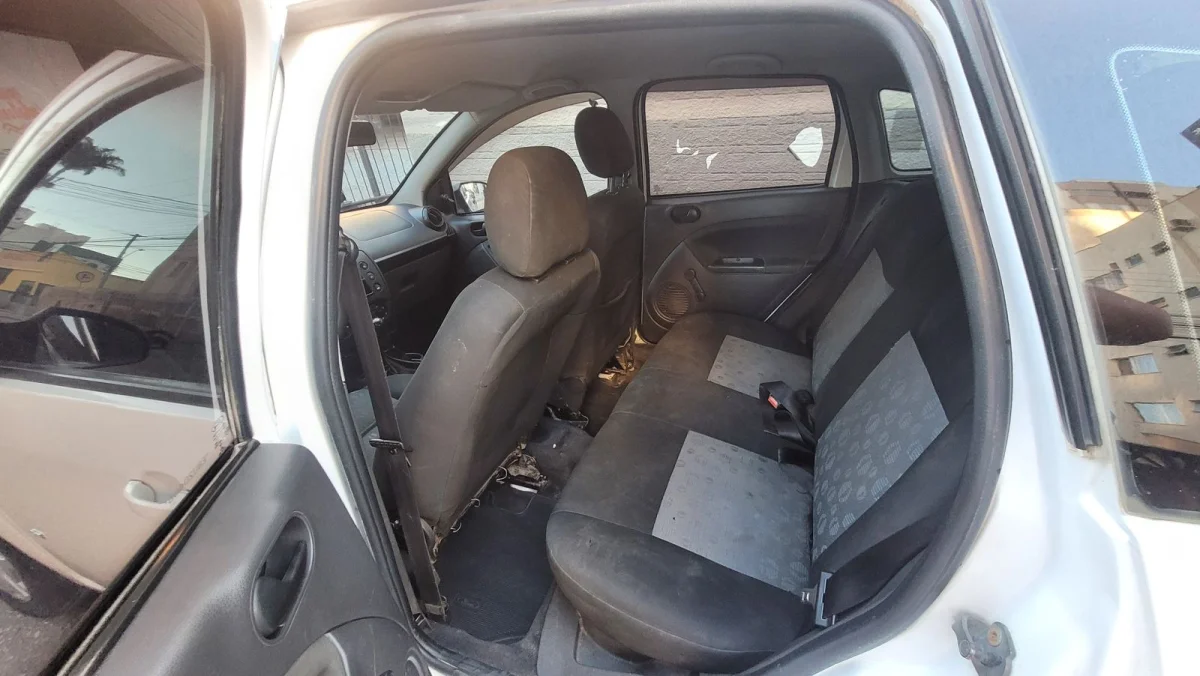 Fiesta Hatch 1.0 8v Flex/Class Completo 2014 - Imagem 8