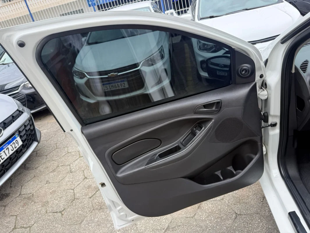 Ka Sedan SE 1.0 Mec. Completo 2020 - Imagem 11