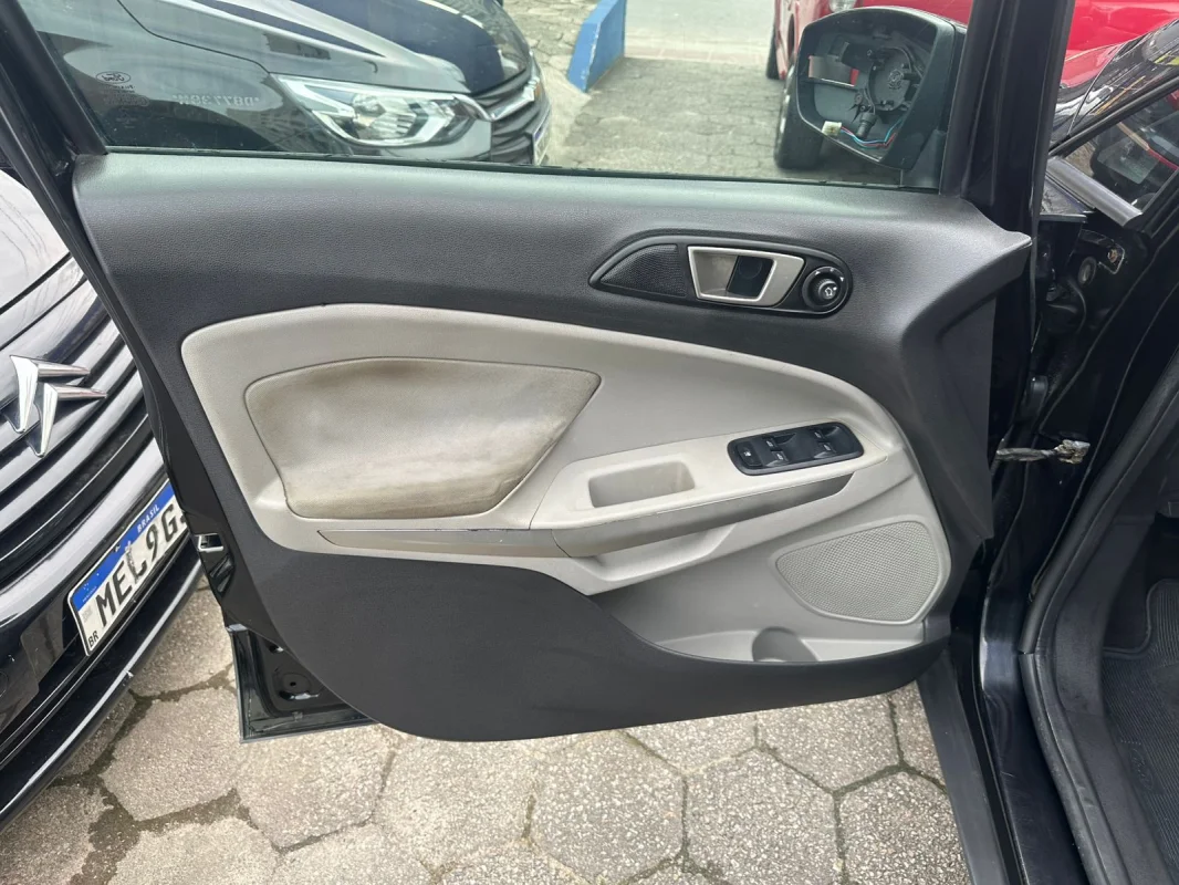 EcoSport TITANIUM 2.0 16V Flex 5p 2013 - Imagem 15