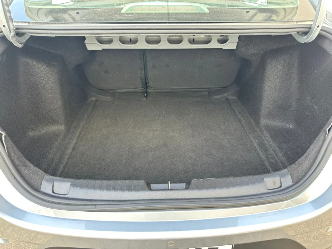 ONIX SEDAN Plus LTZ 1.0 12V TURBO 2024 - Imagem 10