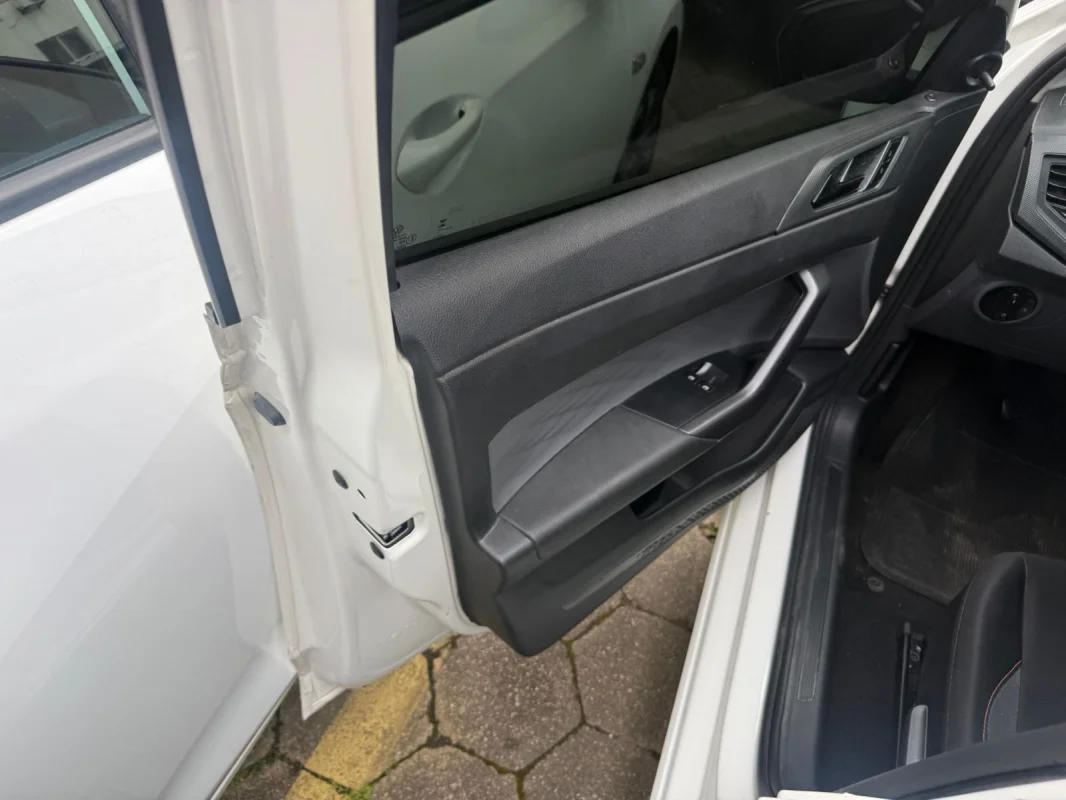 Polo Track 1.0 Flex 12V 2024 - Imagem 13