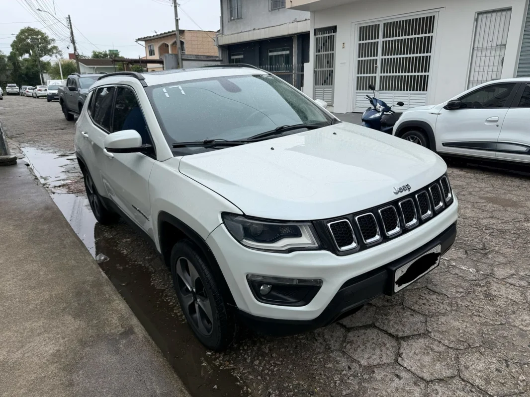 Compass Longitude 2.0 Aut. 4x4 Diesel Com Teto 2017