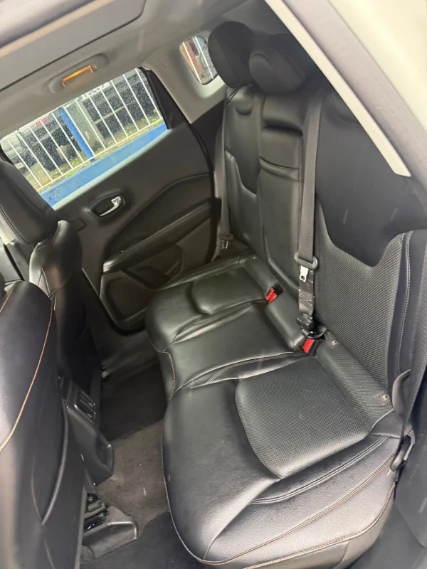 Compass Longitude 2.0 Aut. 4x4 Diesel Com Teto 2017 - Imagem 8