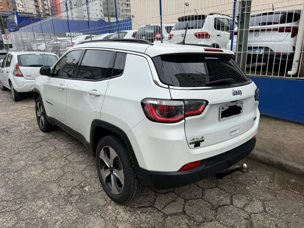 Compass Longitude 2.0 Aut. 4x4 Diesel Com Teto 2017 - Imagem 5