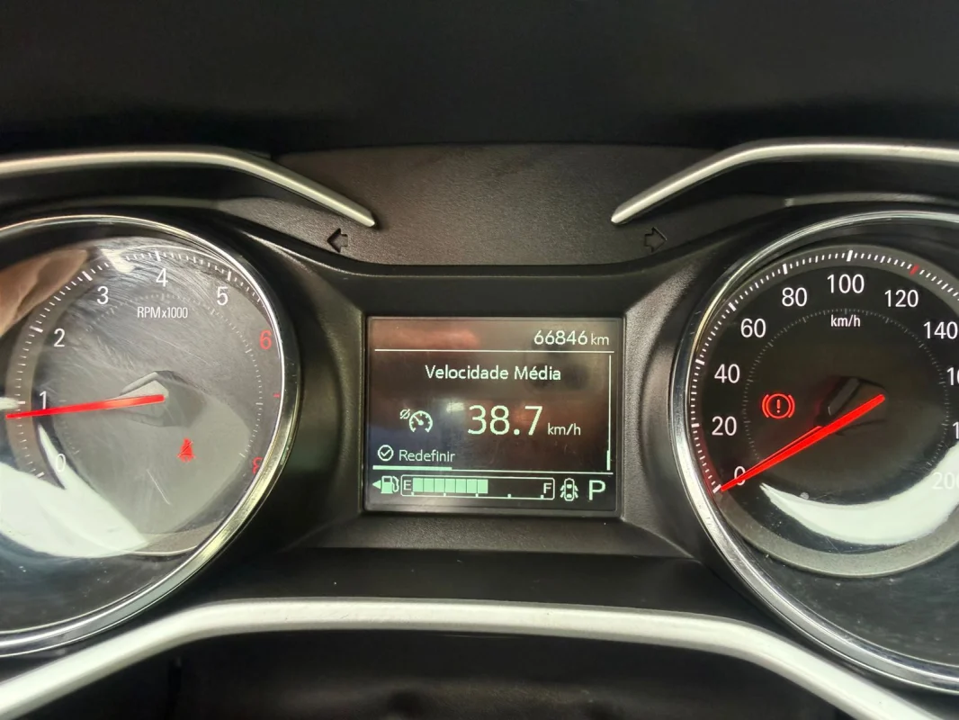 ONIX SEDAN Plus LTZ 1.0 12V TURBO 2024 - Imagem 10