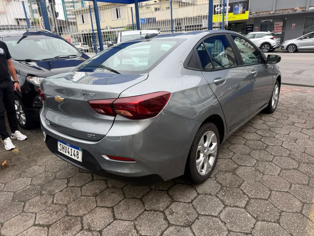 ONIX SEDAN Plus LTZ 1.0 12V TURBO 2024 - Imagem 3