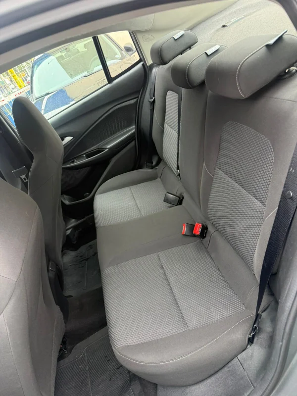 ONIX SEDAN Plus LTZ 1.0 12V TURBO 2024 - Imagem 8