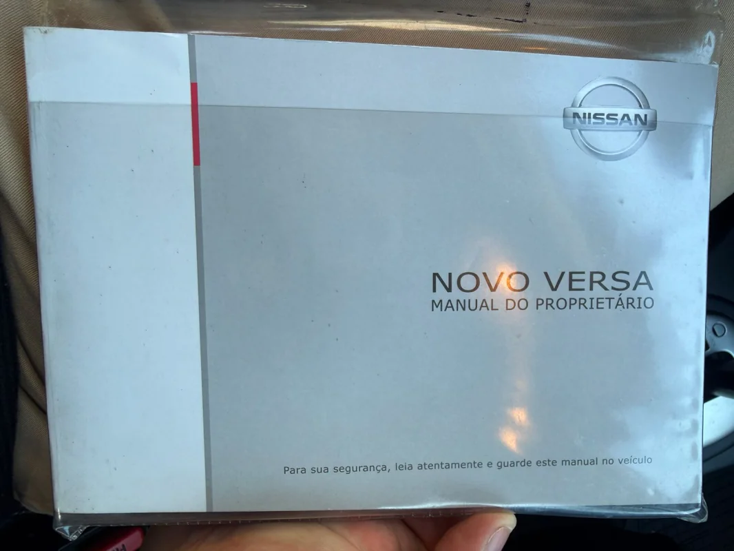 Versa SV 1.6 Aut. 2017 - Imagem 3