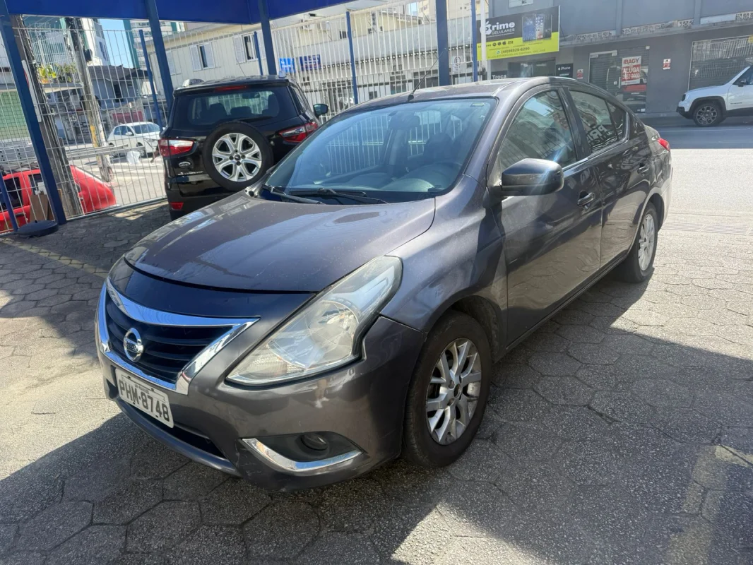 Versa SV 1.6 Aut. 2017 - Imagem 9