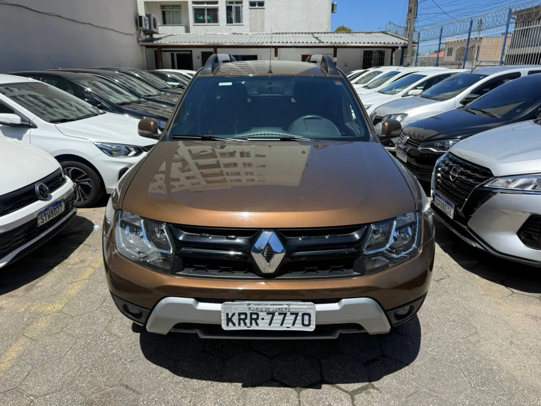 Duster Dynamique 1.6 Mec. Completa GNV 2017 - Imagem 2