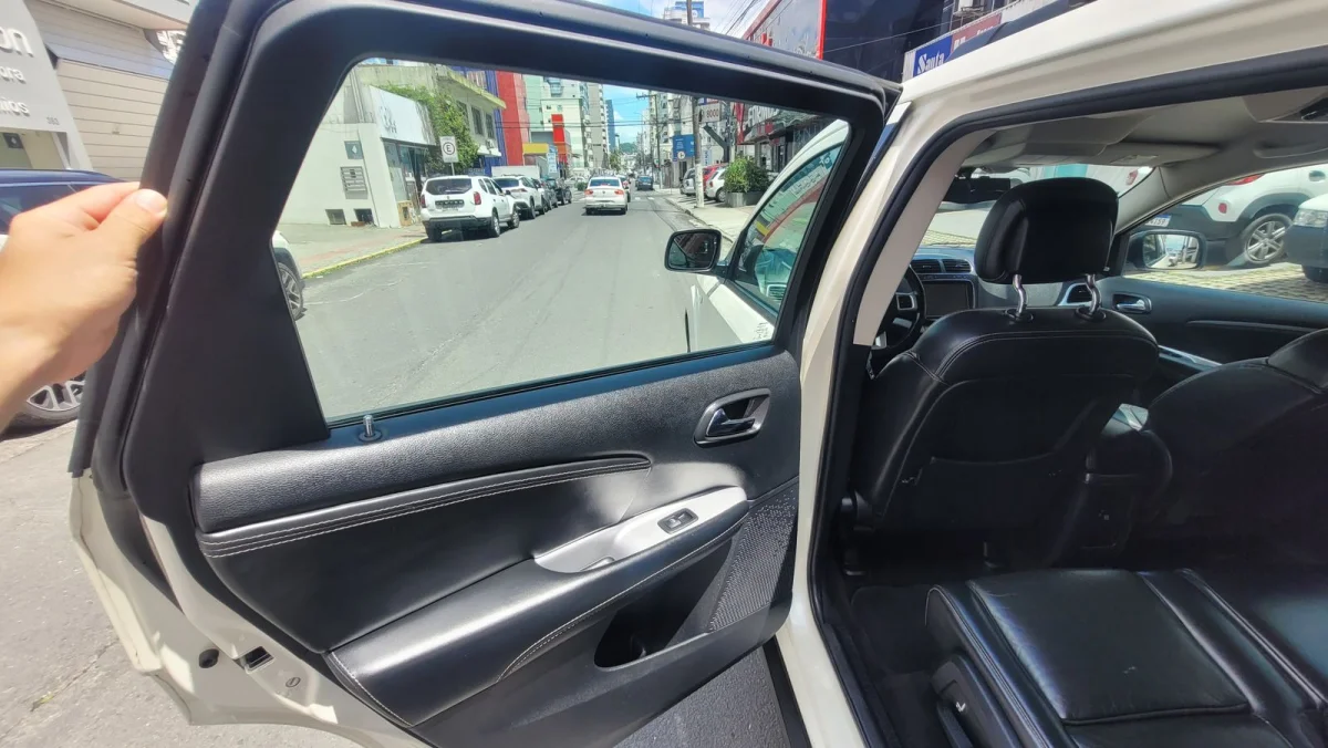 Freemont PRECISION 2.4 Completa Automática 7 Lugares 2014 - Imagem 11