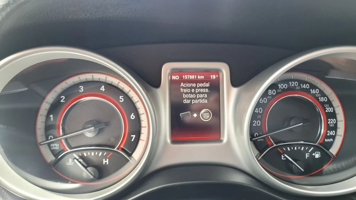 Freemont PRECISION 2.4 Completa Automática 7 Lugares 2014 - Imagem 10