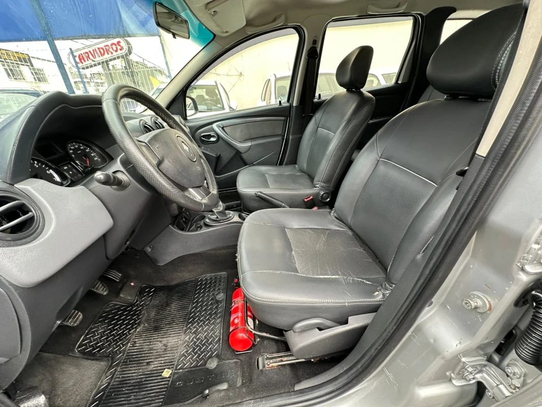 DUSTER Dynamique 2.0 Hi-Flex 2014 - Imagem 7