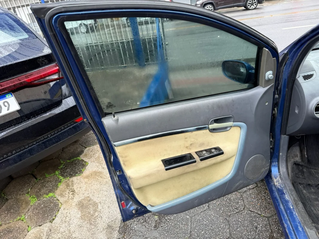 Face 1.3 Mec. Completo 2011 - Imagem 12