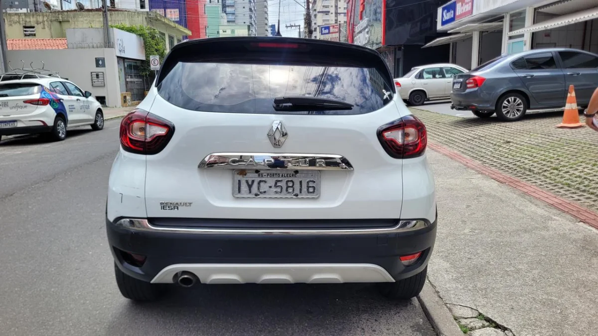 Captur Intense 1.6 Completa AUTOMÁTICA 2018 - Imagem 5