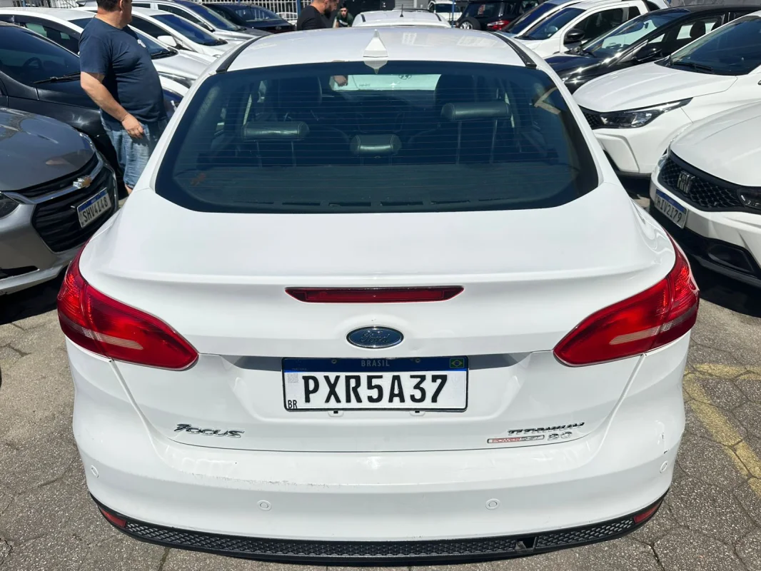 Focus TITANIUM Plus 2.0 Flex 5p AUTOMÁTICO 2016 - Imagem 5