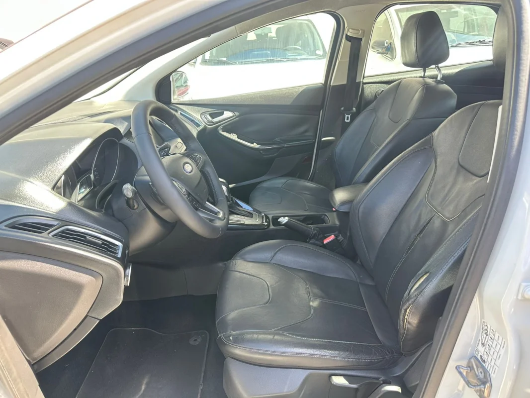Focus TITANIUM Plus 2.0 Flex 5p AUTOMÁTICO 2016 - Imagem 8
