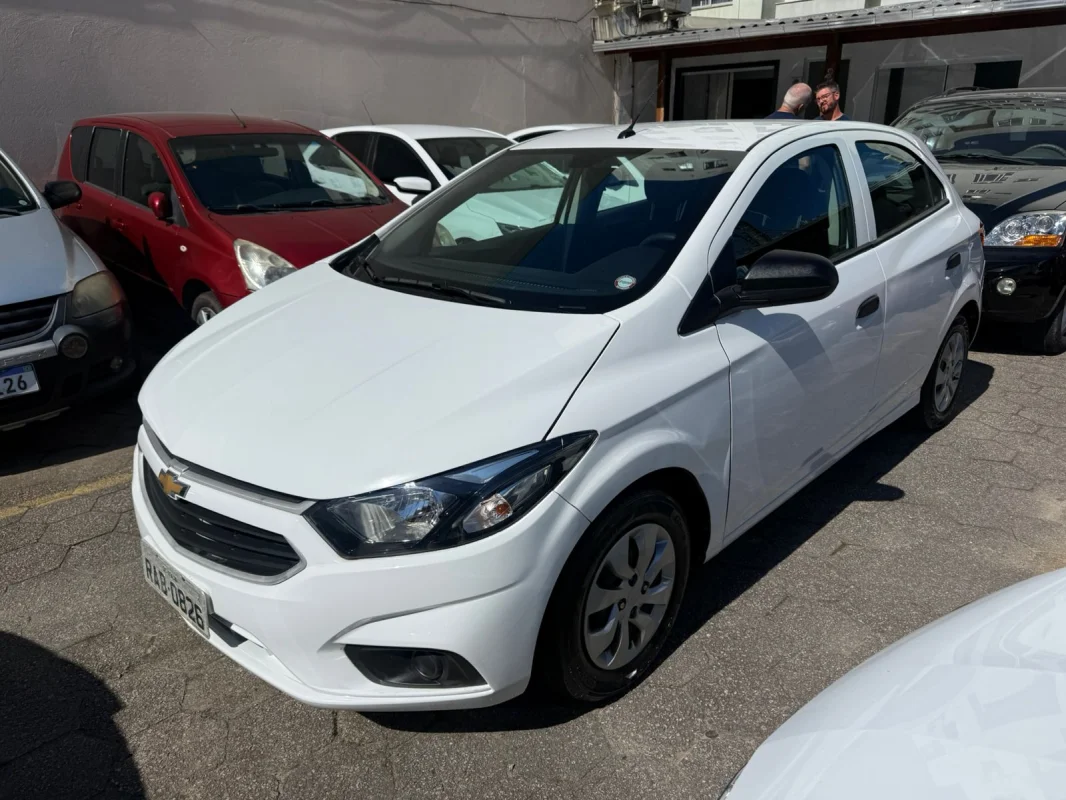 Onix Hatch Joy 1.0 Mec. Completo 2020 - Imagem 2