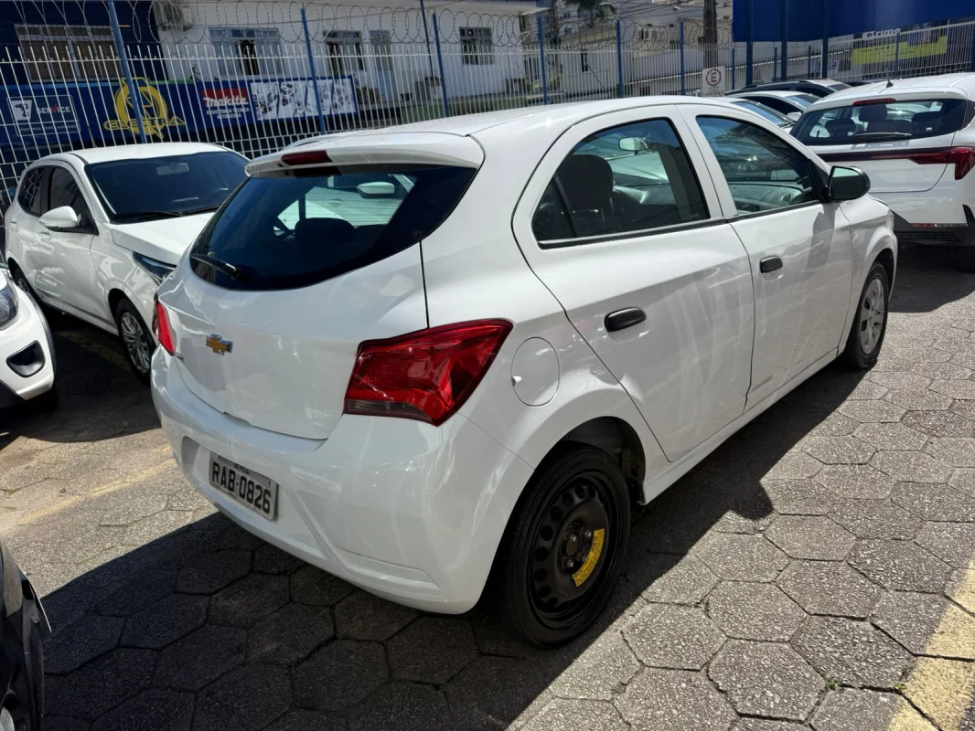 Onix Hatch Joy 1.0 Mec. Completo 2020 - Imagem 3