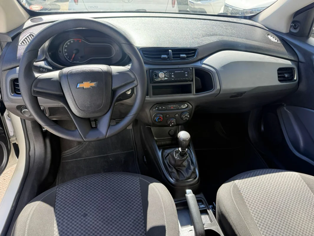 Onix Hatch Joy 1.0 Mec. Completo 2020 - Imagem 9