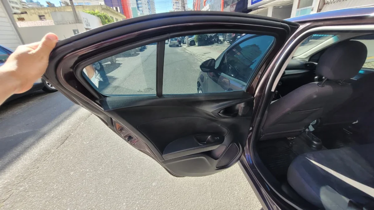 Cronos 1.3 Drive completo GNV 2019 - Imagem 12