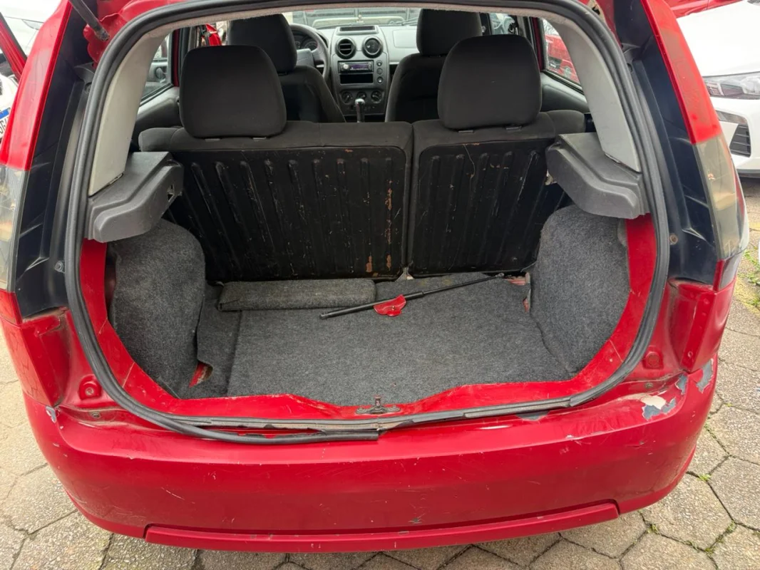 Fiesta 1.0 Mec. Completo 2013 - Imagem 11