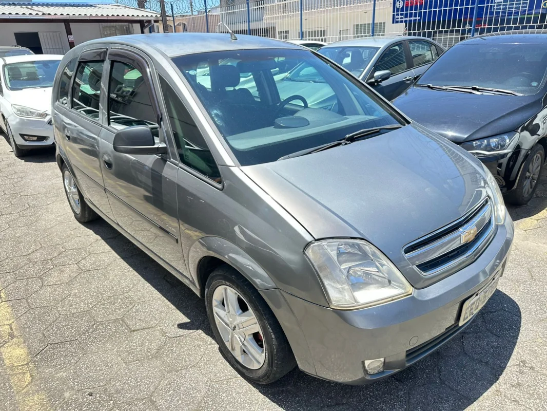 Meriva Expression 1.8 Easytronic 2010