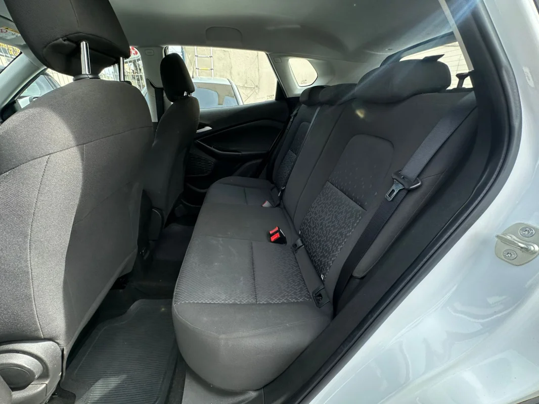 TRACKER 1.0 Turbo 12V Flex Automática 2023 - Imagem 8