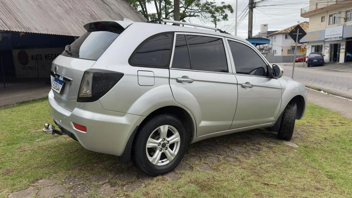 Lifan X60 1.8 Mec. Completa 2015 - Imagem 3