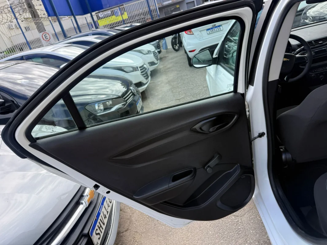 Onix Plus Joy Black Edition 1.0 Mec. Completo 2021 - Imagem 14