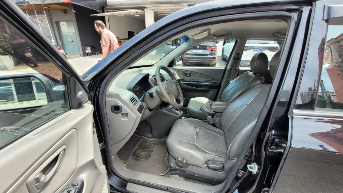 Tucson 2.0 Completa AUTOMÁTICA 2012 - Imagem 9