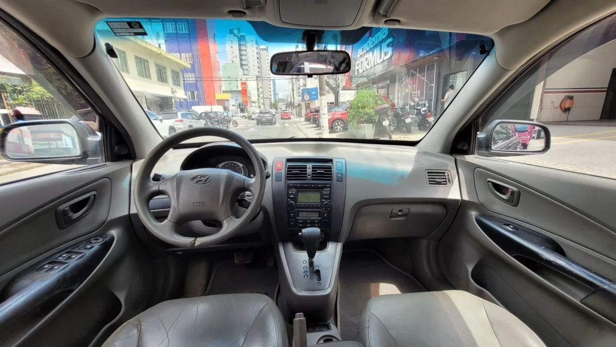 Tucson 2.0 Completa AUTOMÁTICA 2012 - Imagem 7