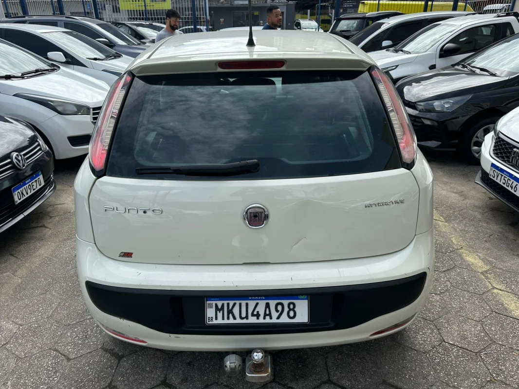 Punto ATTRACTIVE 1.4 Fire Flex 8V 2015 - Imagem 6