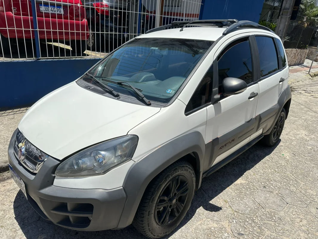 Idea Advent./ Adv.LOCKER 1.8 mpi Flex 5p 2015 - Imagem 4