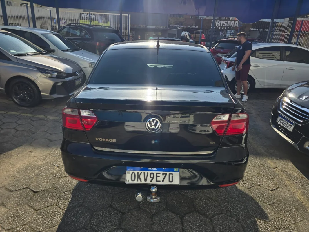 Voyage 1.6 iMotion GNV Completo 2013 - Imagem 6