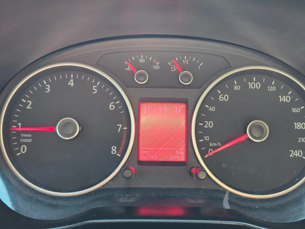 Voyage 1.6 iMotion GNV Completo 2013 - Imagem 10