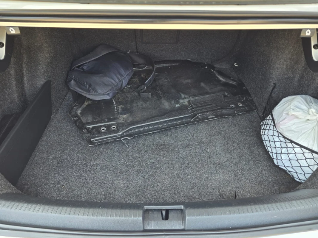 Jetta Highline 2.0TSi com Teto Aut 2014 - Imagem 11