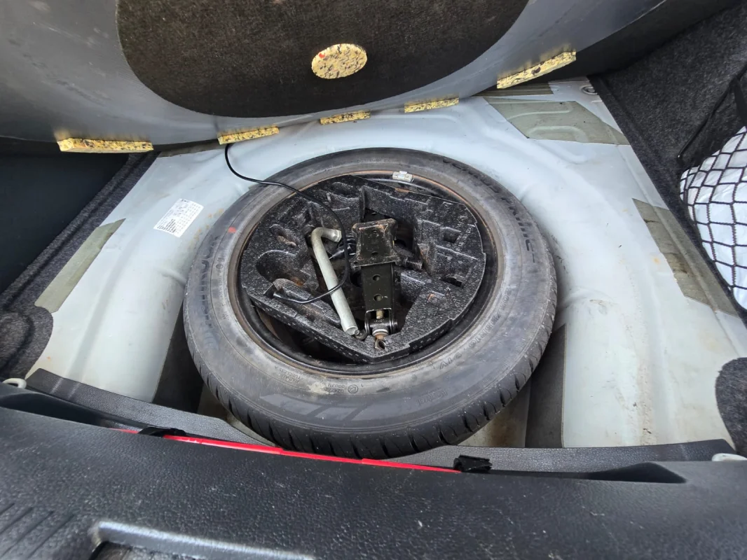 Jetta Highline 2.0TSi com Teto Aut 2014 - Imagem 12