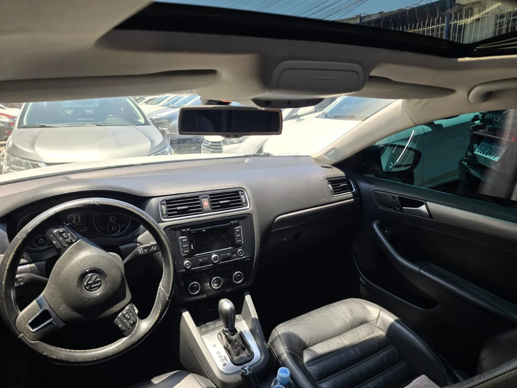 Jetta Highline 2.0TSi com Teto Aut 2014 - Imagem 7