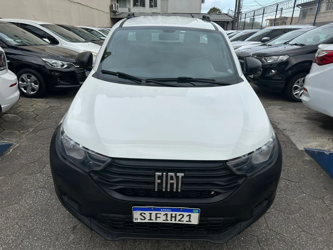 Strada Endurance 1.4 Mec. Direção Hidráulica e Ar Condicionado Flex 8V CS Plus 2023 - Imagem 2