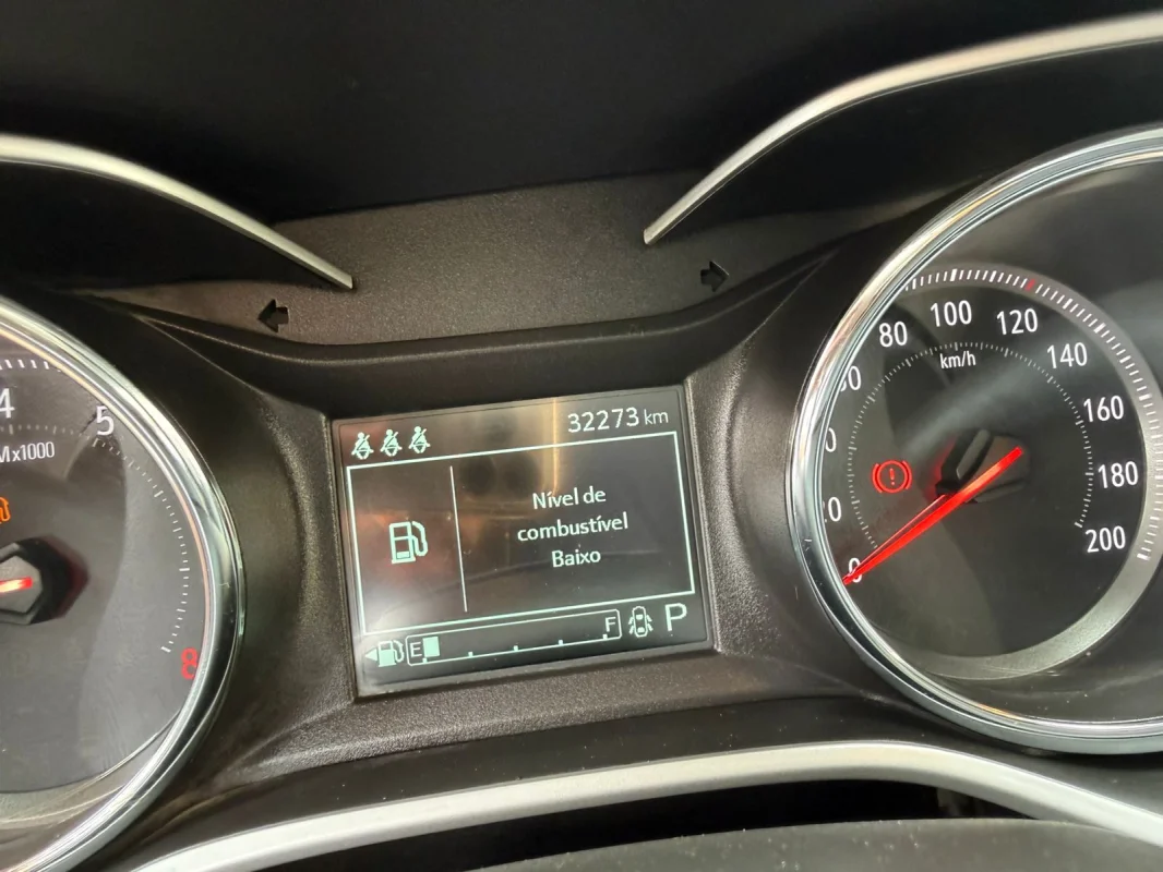 TRACKER LTZ 1.0 Turbo 12V Flex Automática 2025 - Imagem 10